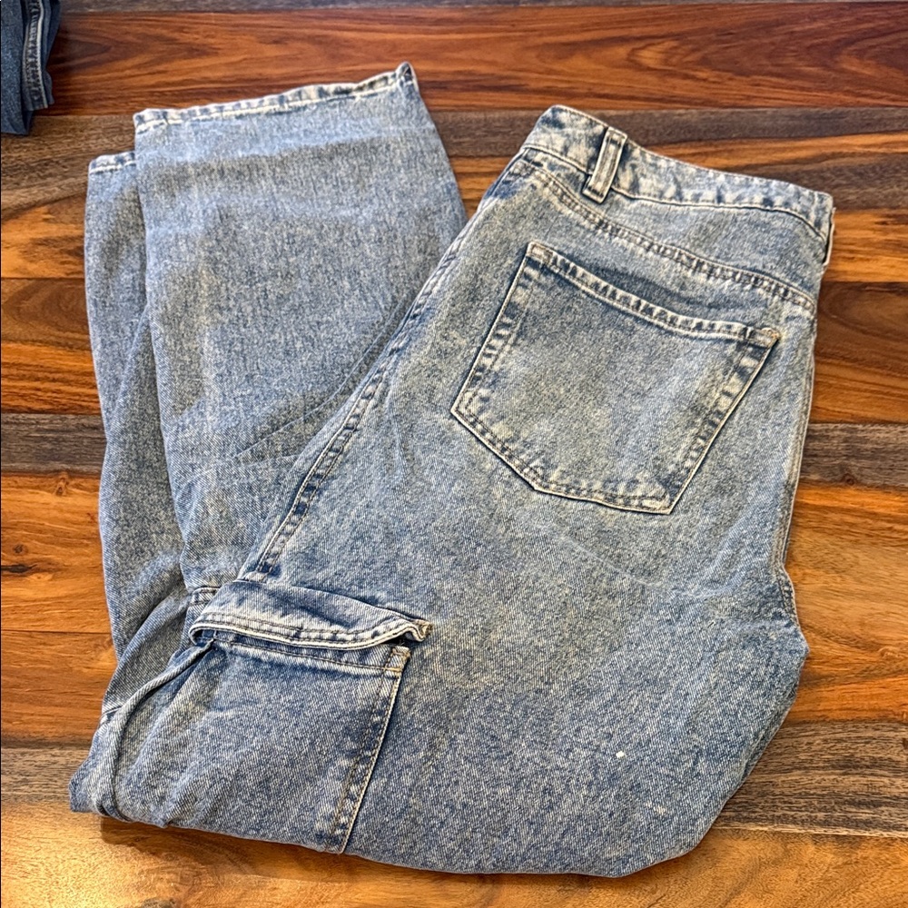 Super high rise baggy cargo jeans